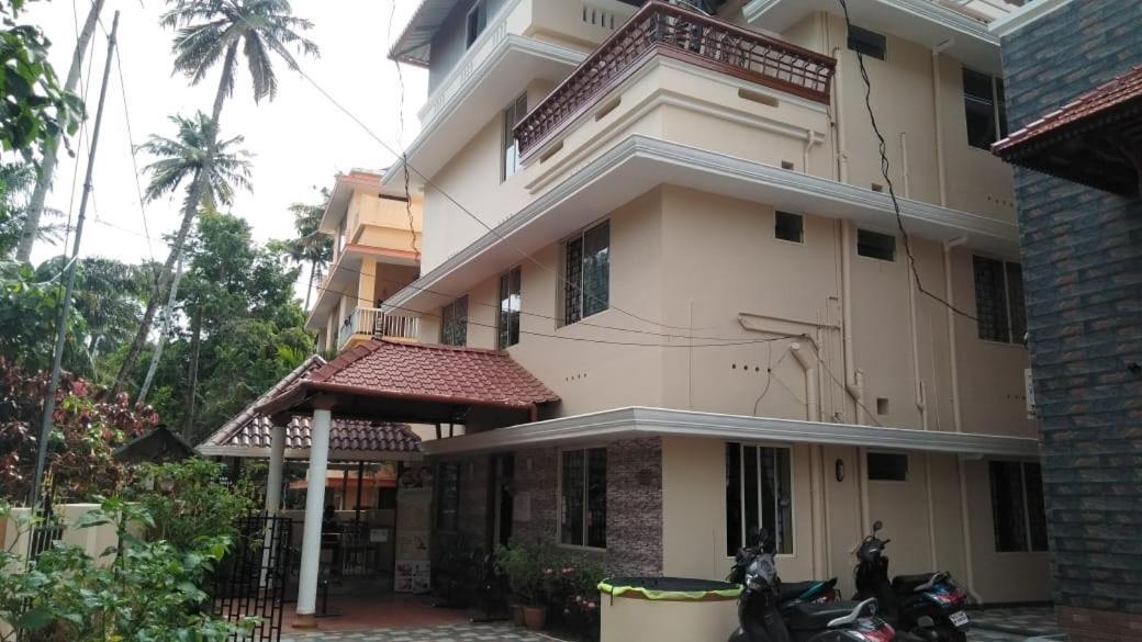 Coral Cove Beach Resort Varkala Ngoại thất bức ảnh